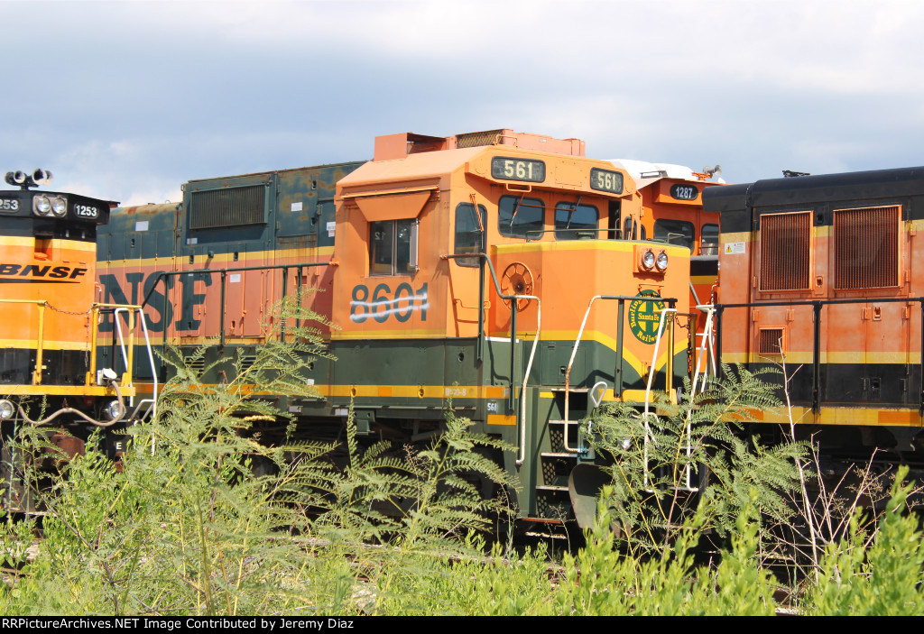 BNSF 8601